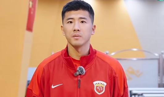 华体会体育官方网站-新赛季转战B队，李圣龙：希望把经验传授给年轻队员